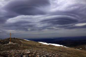 Eklizi Brecher / ***