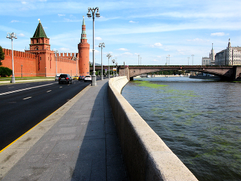 Moscow River / ***