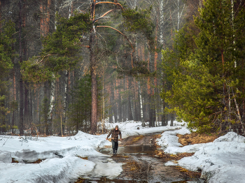Season of bad roads / ***