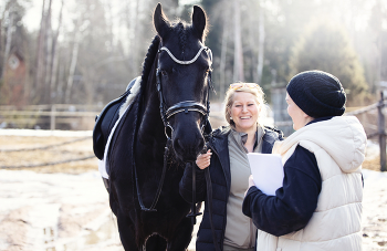 Loke / Loke af Lien and Annika