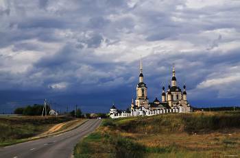 Church of St. Nicholas / ***