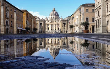 Vatican / ***
