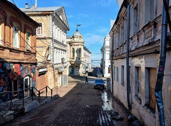 Nizhny Novgorod / ***