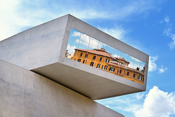 MAXXI / ***
