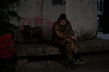 two in the city / ***