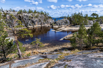 Ladoga Skerries / ***