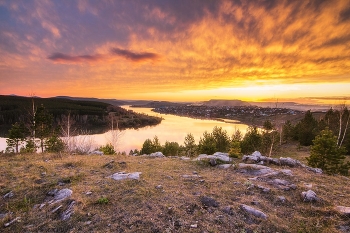 Fiery sunset / ***