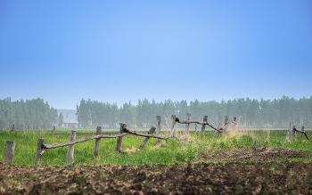 Outskirts ... / ***