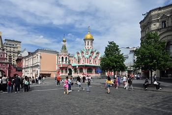 Kazan Cathedral / ***