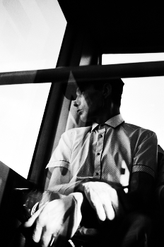 Road / ***
