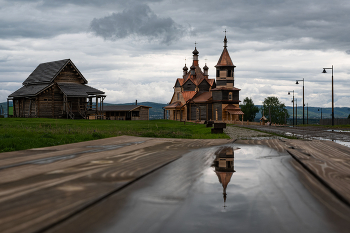 Paraskeva Church / ***