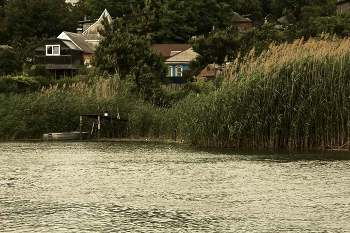 Cool place / ***
