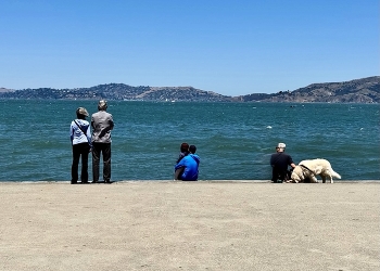Three Couples / ***