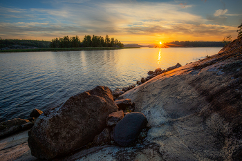 Ladoga Skerries / ***