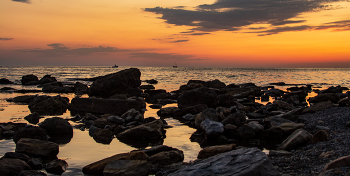Sunsets / ***