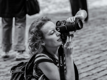 PHOTOGRAPHERS / ***