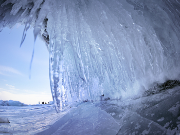 icicles / ***