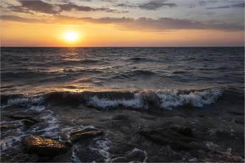 Sunset / ***