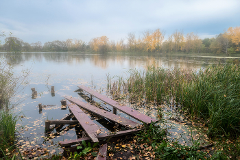 Lake ... / ***