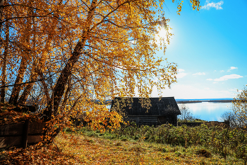 an old house / ***