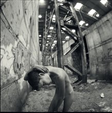 The severity of contradictions / *****