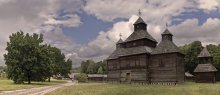 Naddniprianske Church / ***