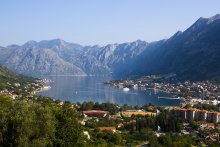 Montenegro / ...............................