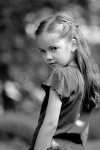 Little Beauty / ***