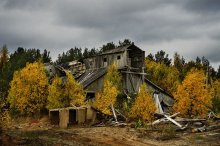 Living and abandoned / ***