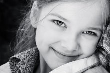 Little Girl / ***