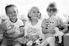 Dolls / ************