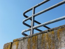 railing / .....