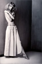Mary / ***