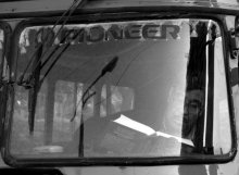 Pioneer / ***
