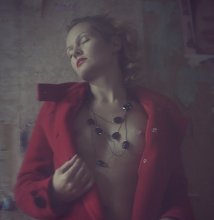 red / ................