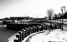 Embankment / ***