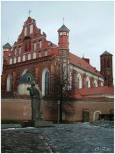 Adam Mickiewicz Monument in Vilnius. / ***