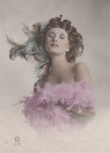 Portrait girl in boa / ***