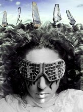 Queenzi / ..............