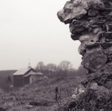 Old Castle / ***