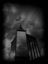 Ghost / ***