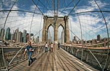... Brooklyn salting barrel ... / welcome to brooklyn bridge!