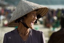 Woman on the market / boom imo
