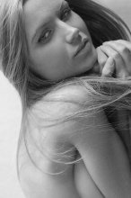 Valya / )))))
