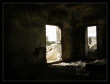 two openings / ***