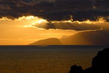 Sunset light / ***