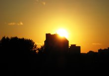Sunset / ***