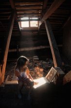 Secrets of the old attic / ***