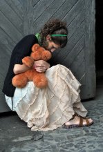 Loneliness / ***