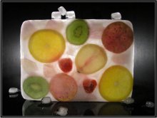 Fruits / ***